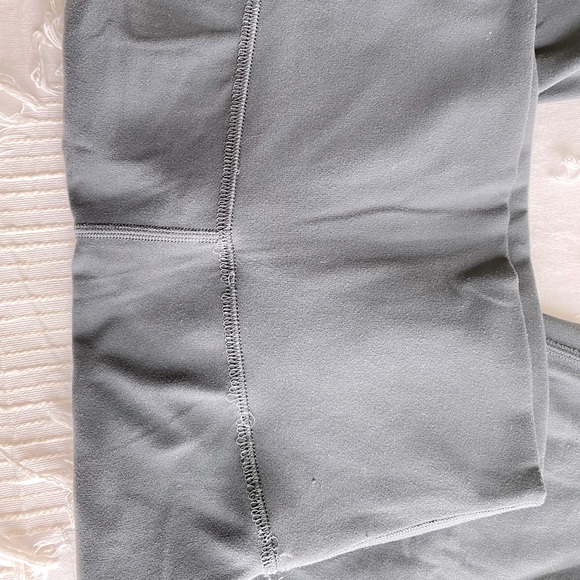 Lululemon align crop 19” - Picture 5 of 6